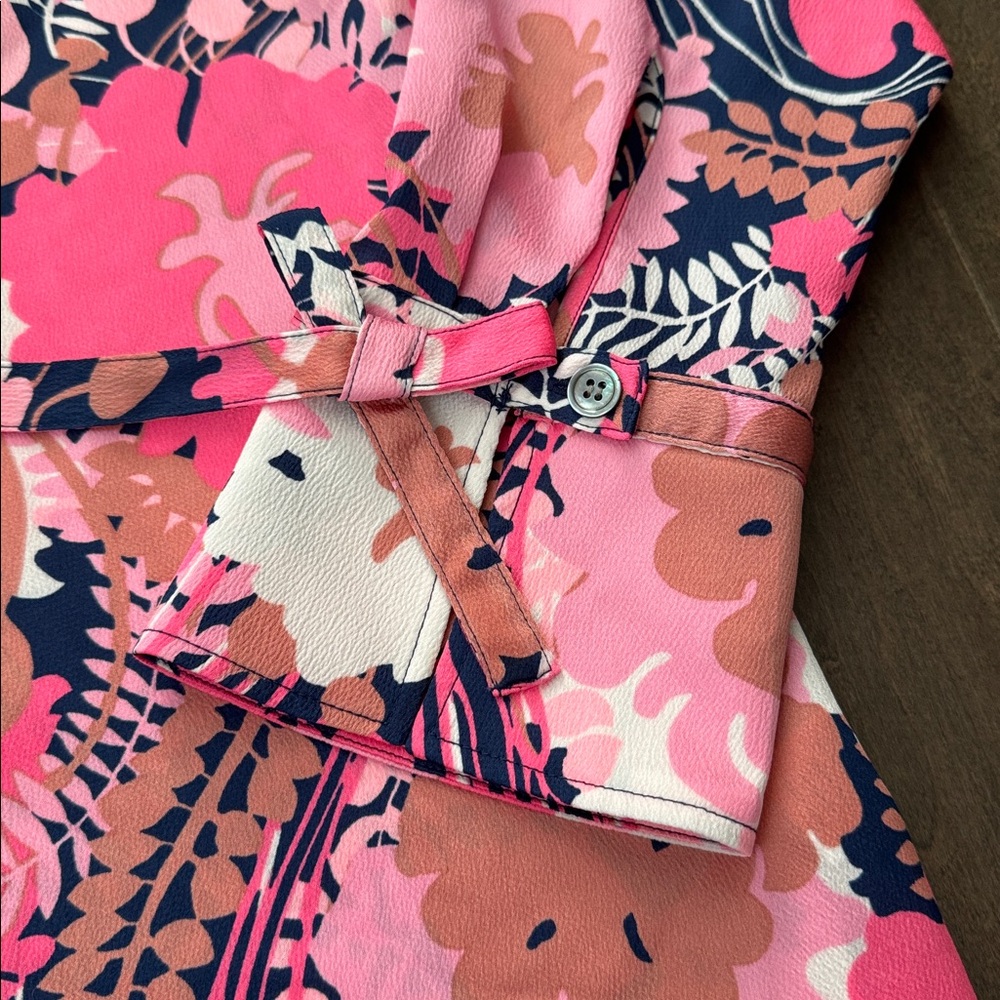NWT Talbots Pink and Navy Floral Top - Picture 3 of 6